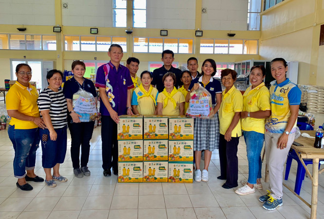 Tharn Kindness to Help Flood Victims in Ubon Ratchathani Province