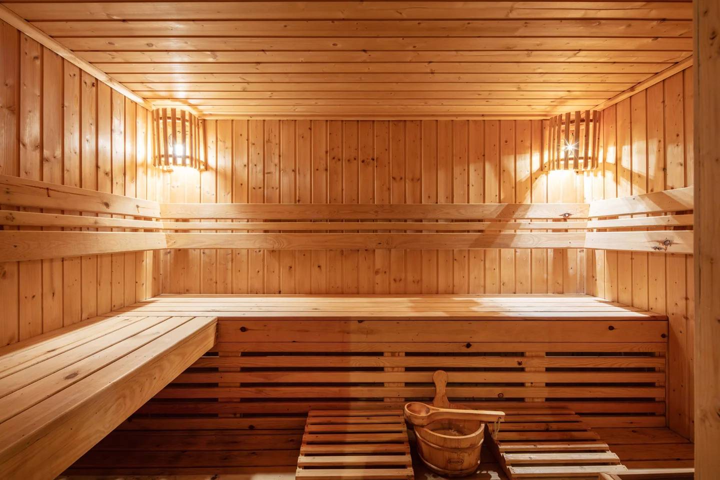 โรงแรมทวาราวดี