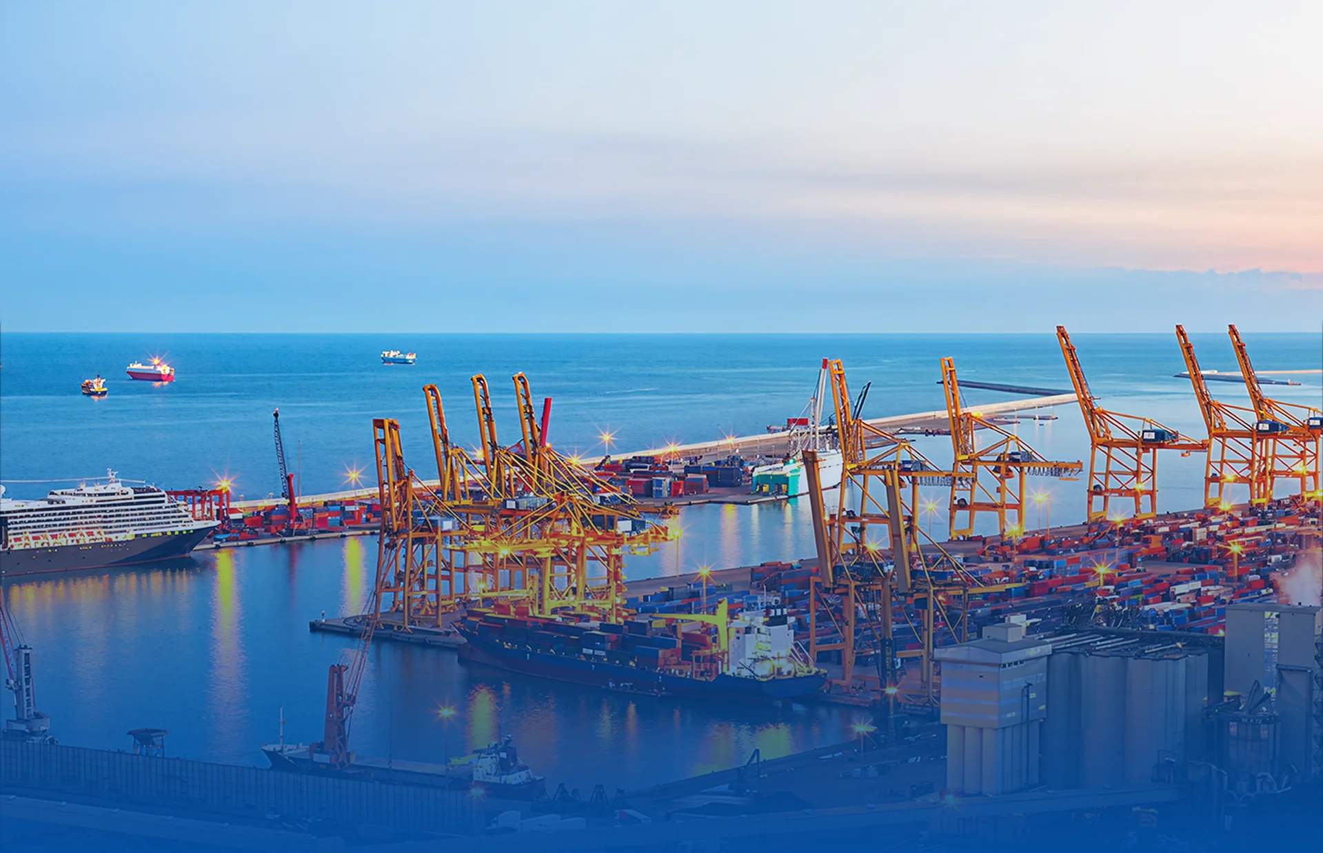 Page-banner image: Why Thailand?